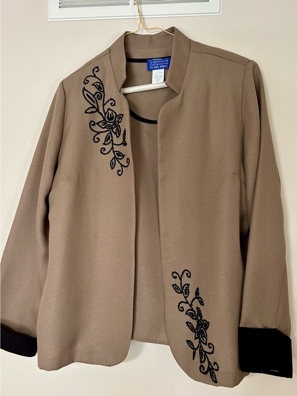 Size 16 Signature Collection by Vicki Wayne Taupe Jacket with Matching Top